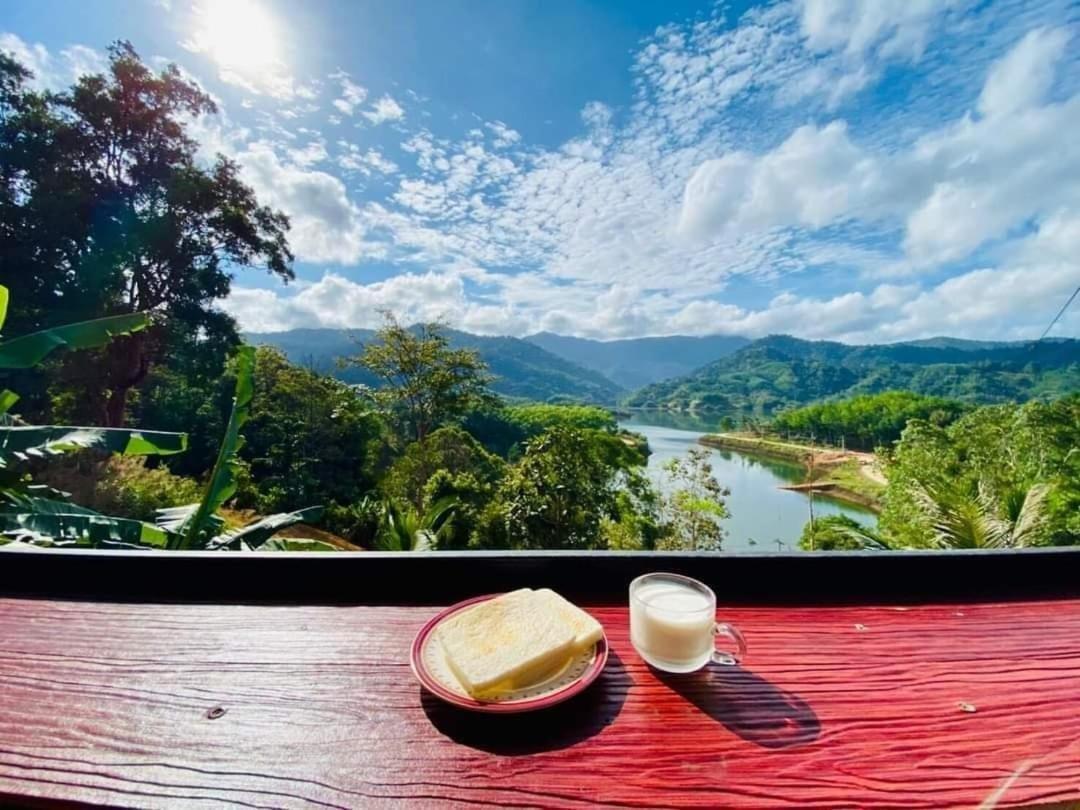Baanhatsompaen Homestay Ranong Exteriér fotografie