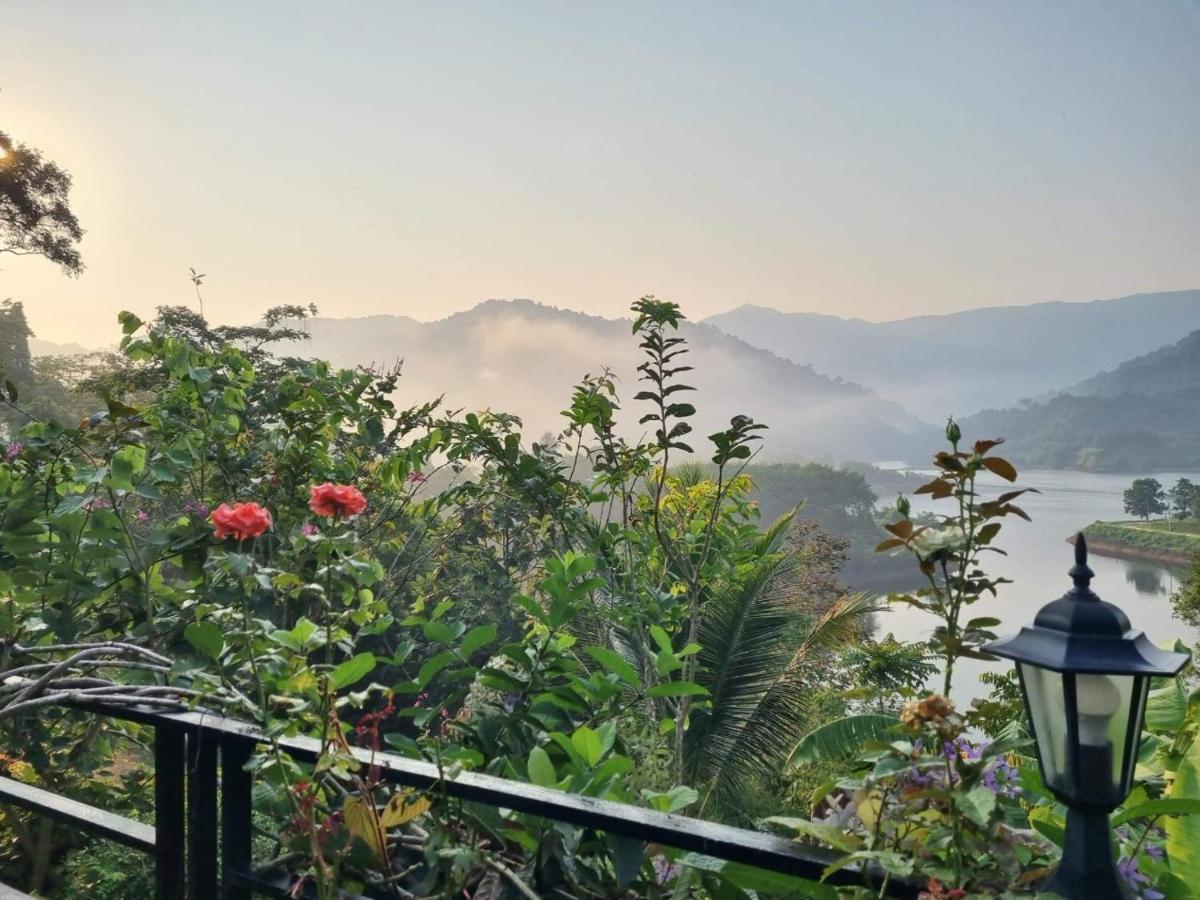 Baanhatsompaen Homestay Ranong Exteriér fotografie
